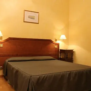 ** Отель Fiori Италия