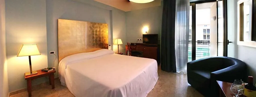 Hotel Terme Marine Leopoldo II Terme & Spa Marina di Grosseto 4*,